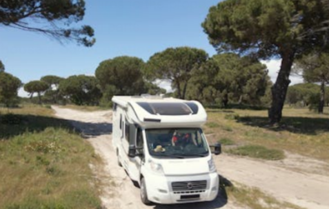 HOW TO STORE YOUR TRAILER WELL DURING A BREAK